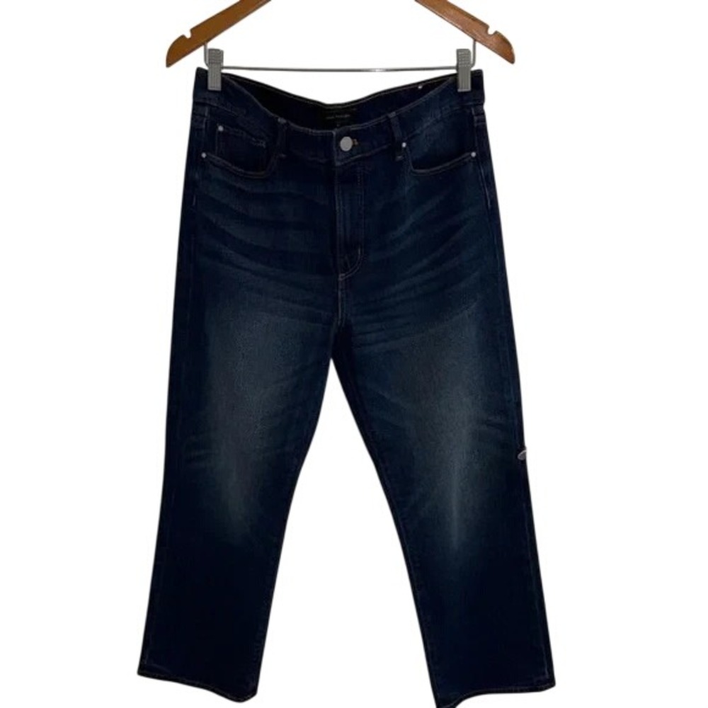 Women's Ann Taylor straight leg Blue Jeans, Size 8P